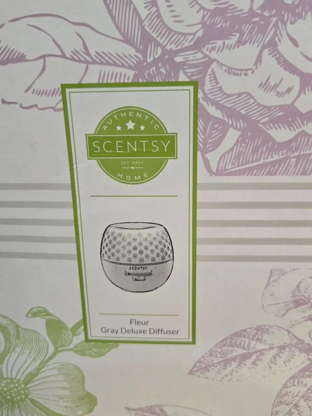 Scentsy Fleur Gray Deluxe Oil Diffuser Floral White/Gray Plastic 58528